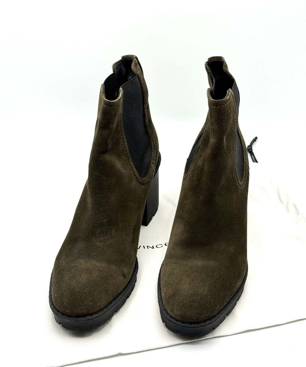 VINCE Water Repellant Suede Chelsea Ankle Boot Army Green Sz 10 MSRP $400 Block
